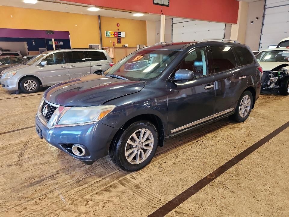 2015 NISSAN Pathfinder