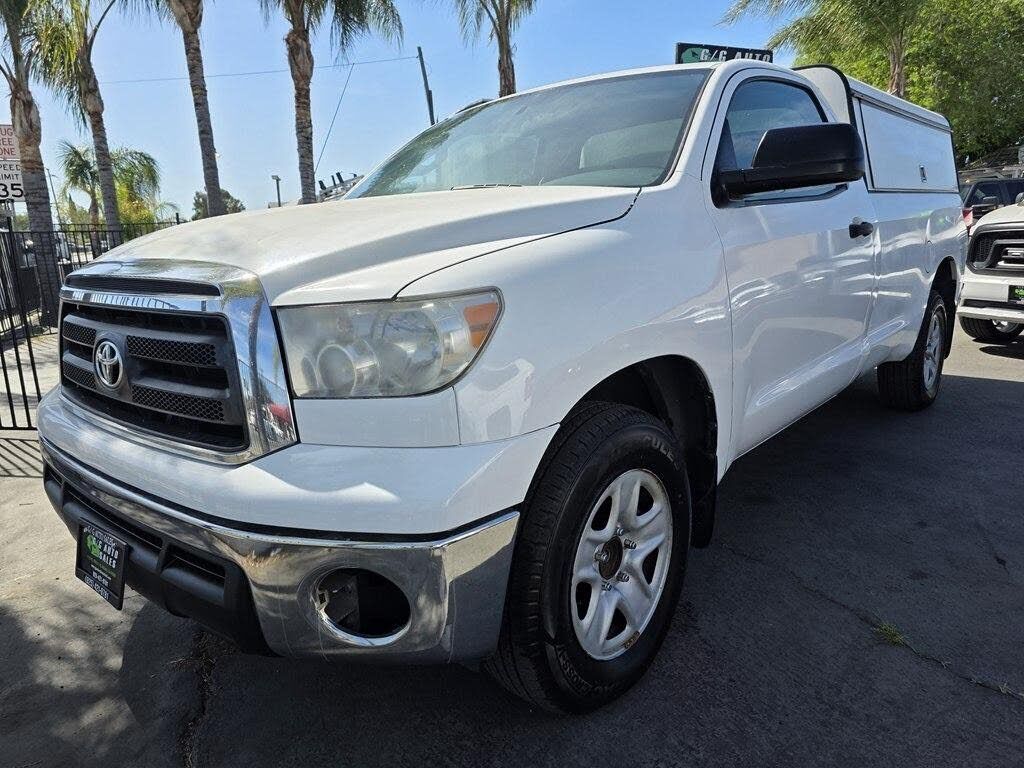 2010 TOYOTA Tundra