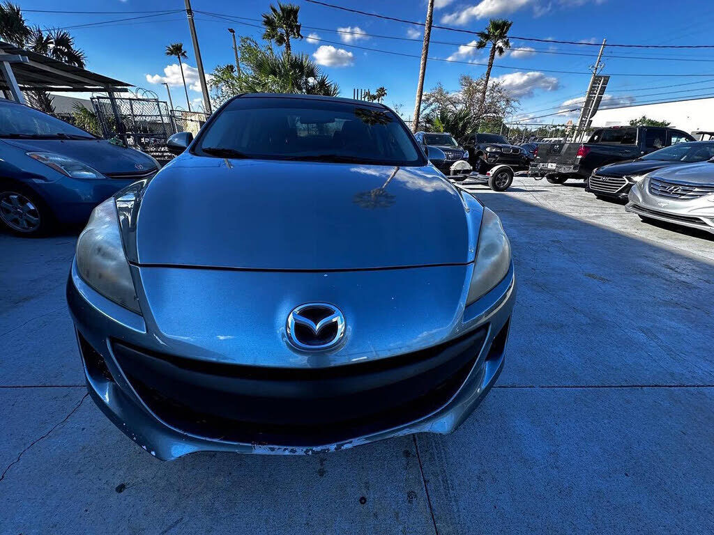 2013 MAZDA Mazda3