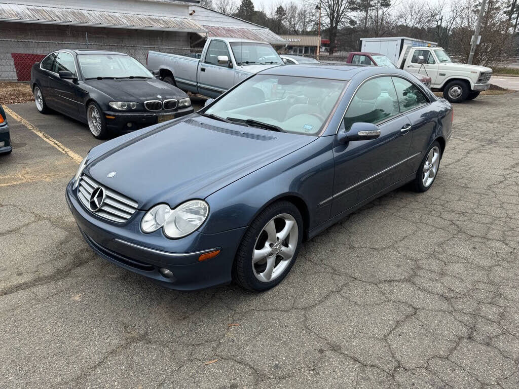 2005 MERCEDES-BENZ CLK-Class