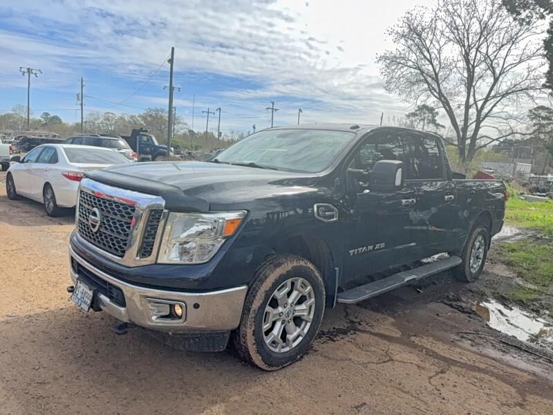 2017 Nissan Titan
