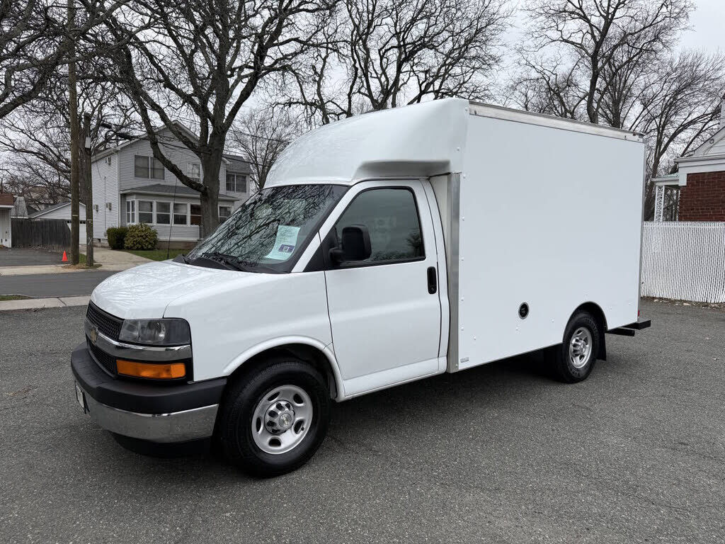2020 CHEVROLET Express