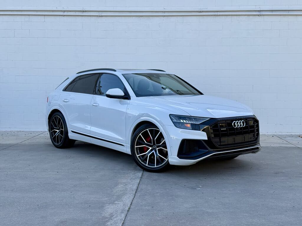 2019 AUDI Q8