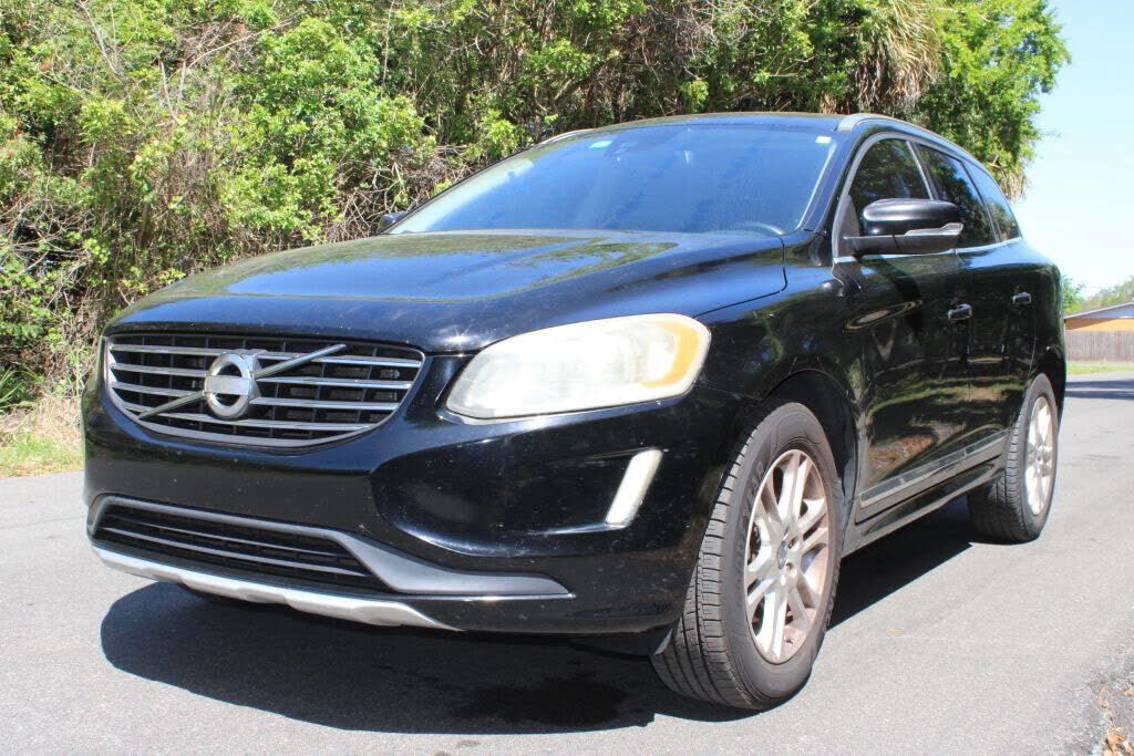 2015 VOLVO XC60