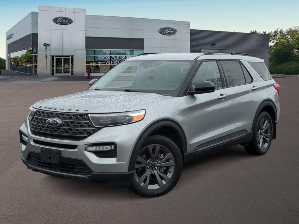2022 FORD Explorer