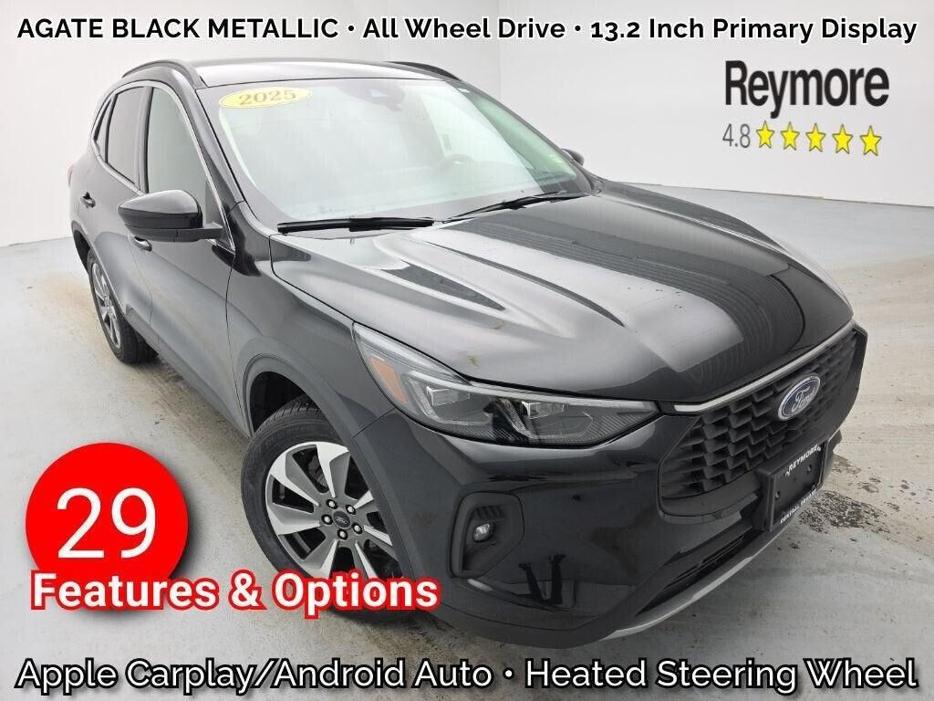 2025 FORD Escape