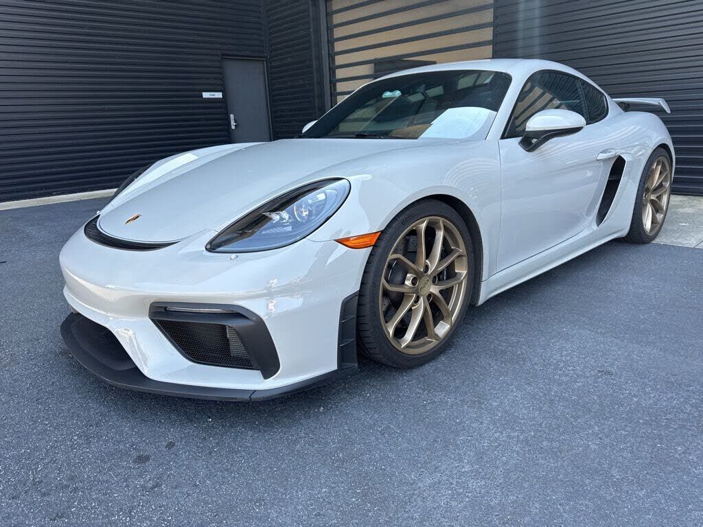 2023 PORSCHE 718