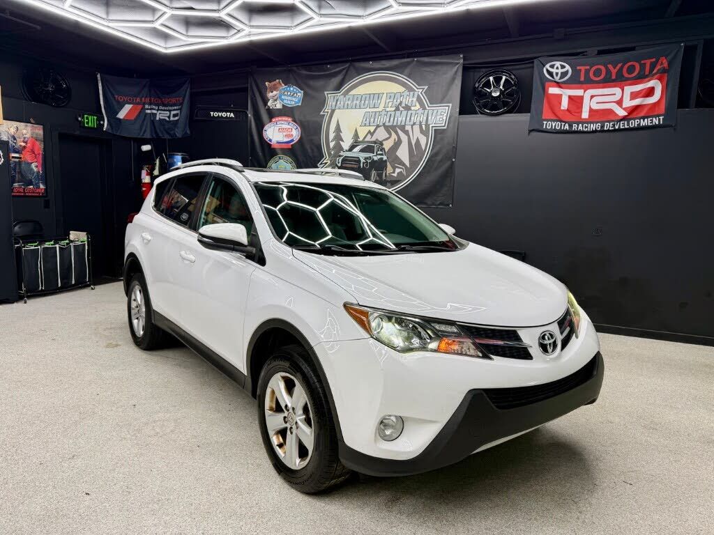 2013 TOYOTA RAV4