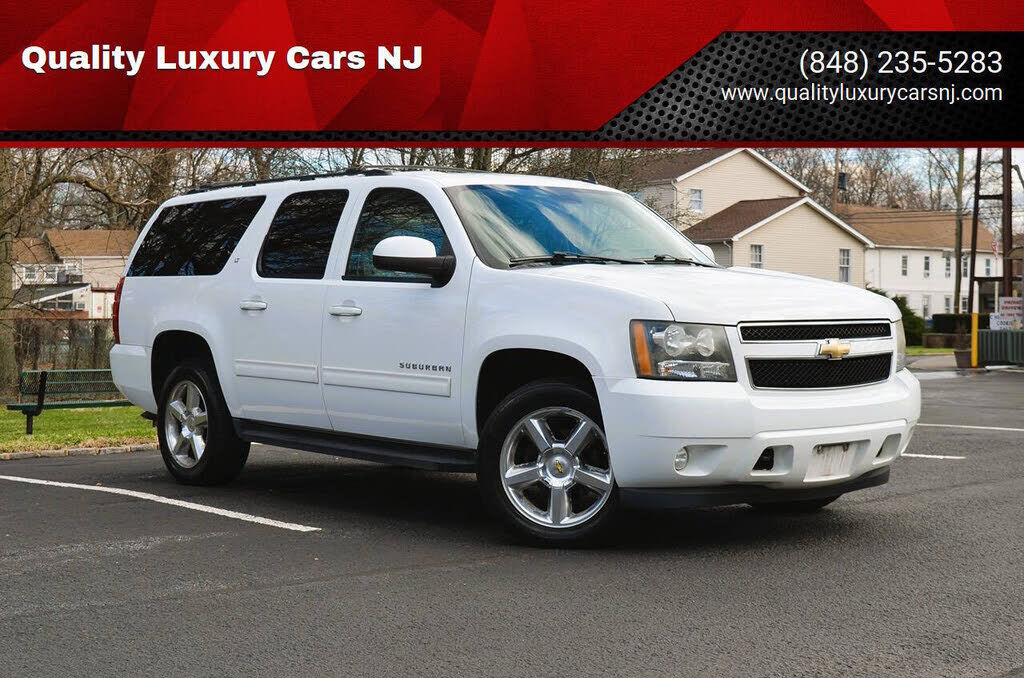 2011 CHEVROLET Suburban