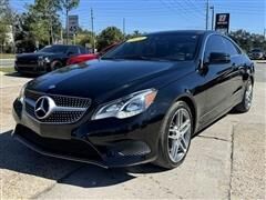 2016 CHRYSLER Town and Country