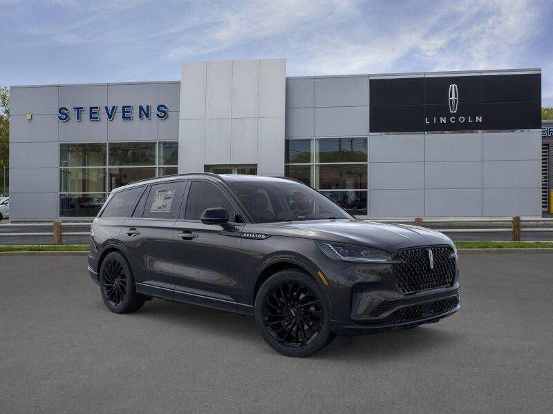2026 LINCOLN Aviator