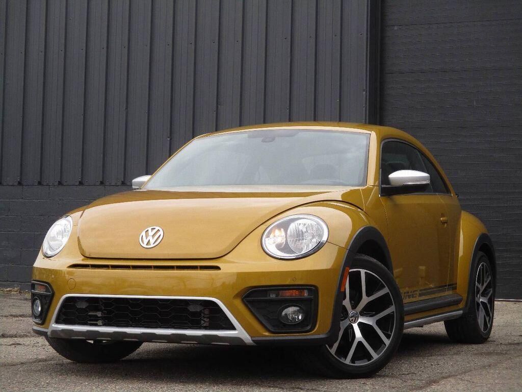 2016 VOLKSWAGEN Beetle