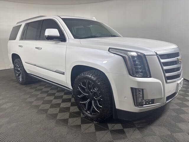2018 CADILLAC Escalade