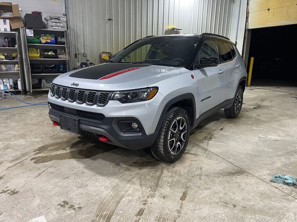 2025 JEEP Compass