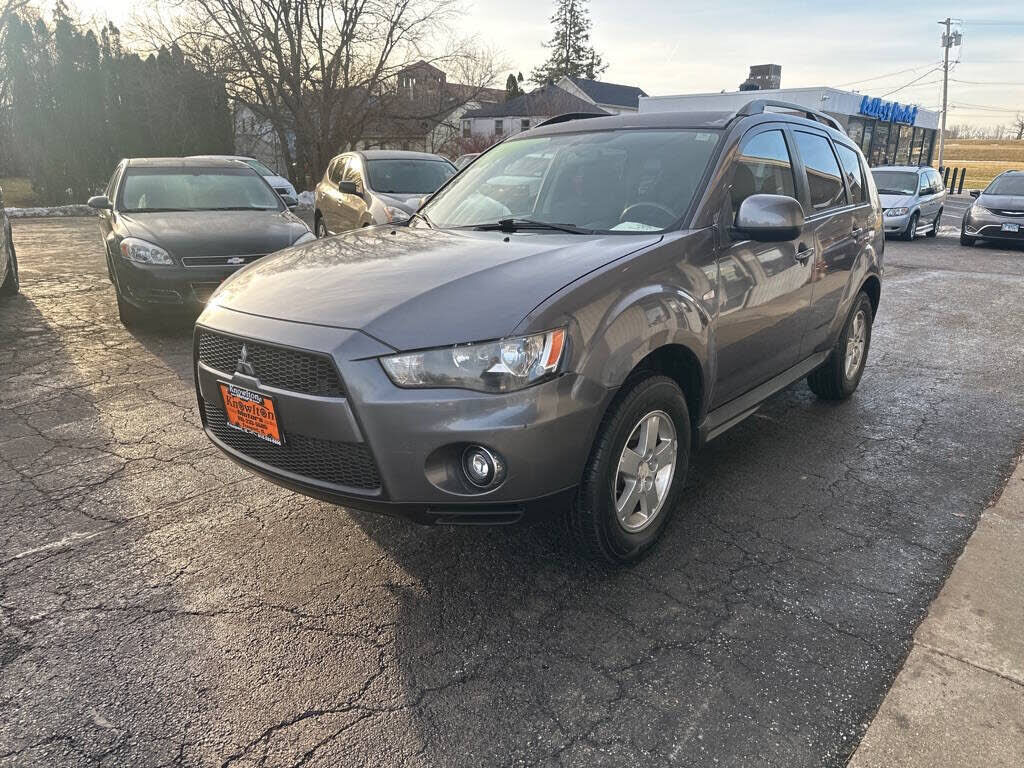 2010 MITSUBISHI Outlander