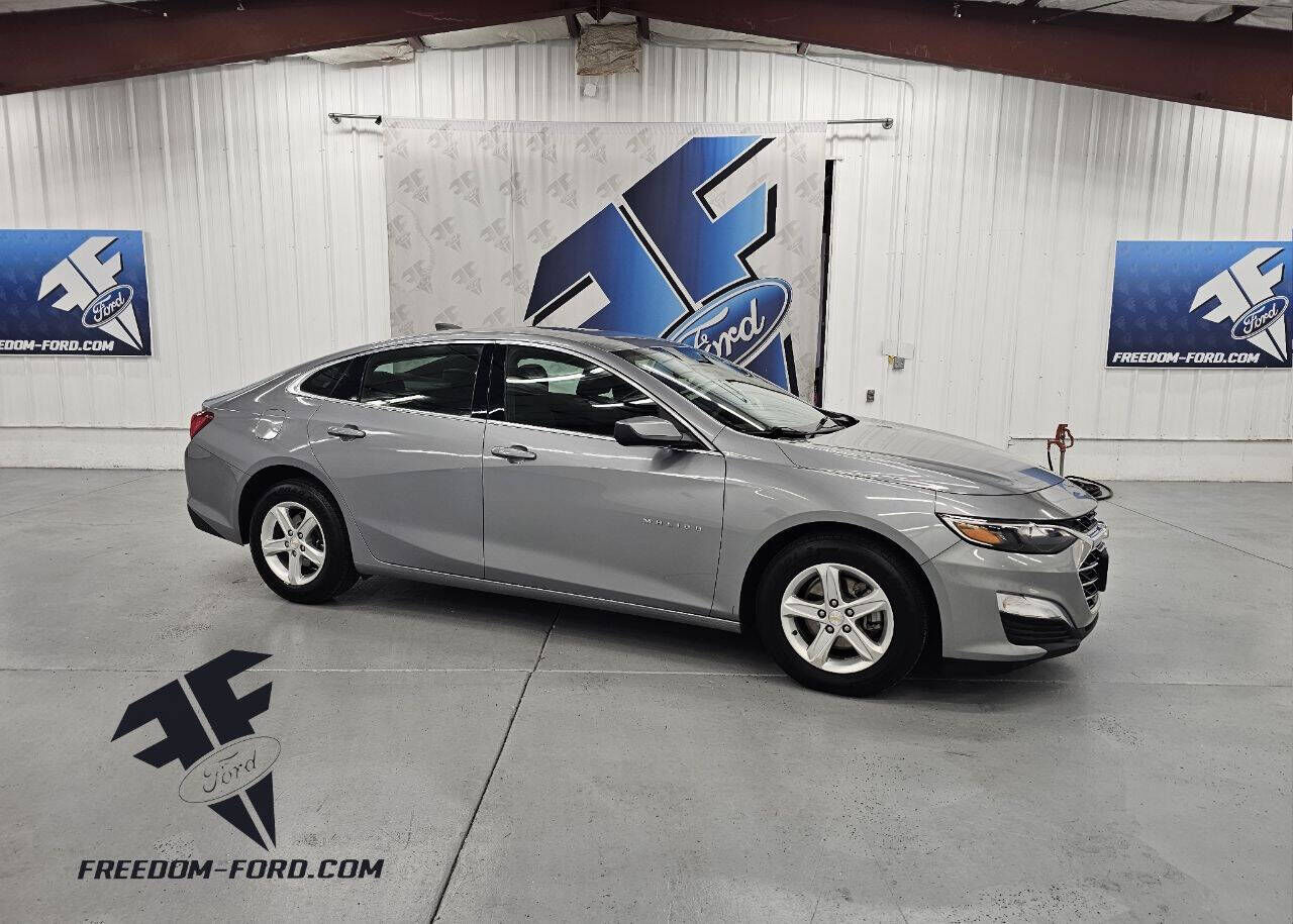 2023 CHEVROLET Malibu