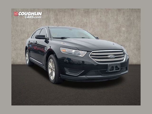 2018 FORD Taurus