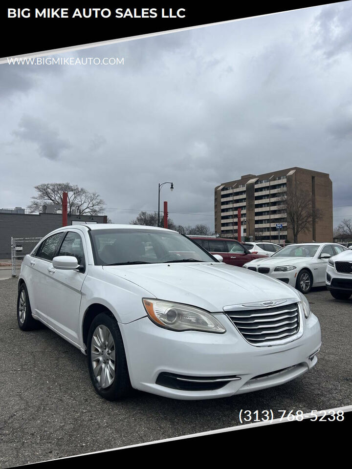 2013 CHRYSLER 200