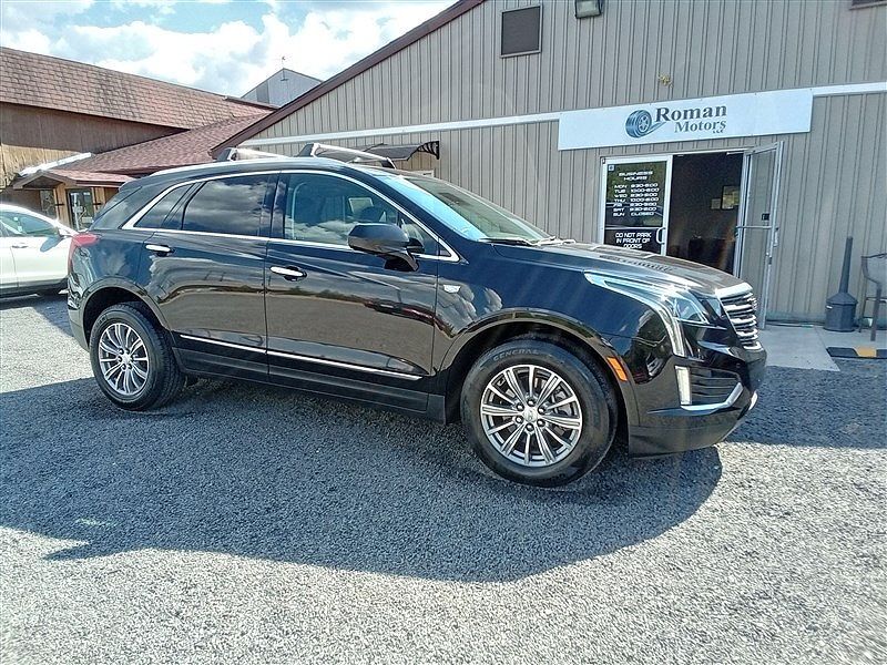 2017 CADILLAC XT5
