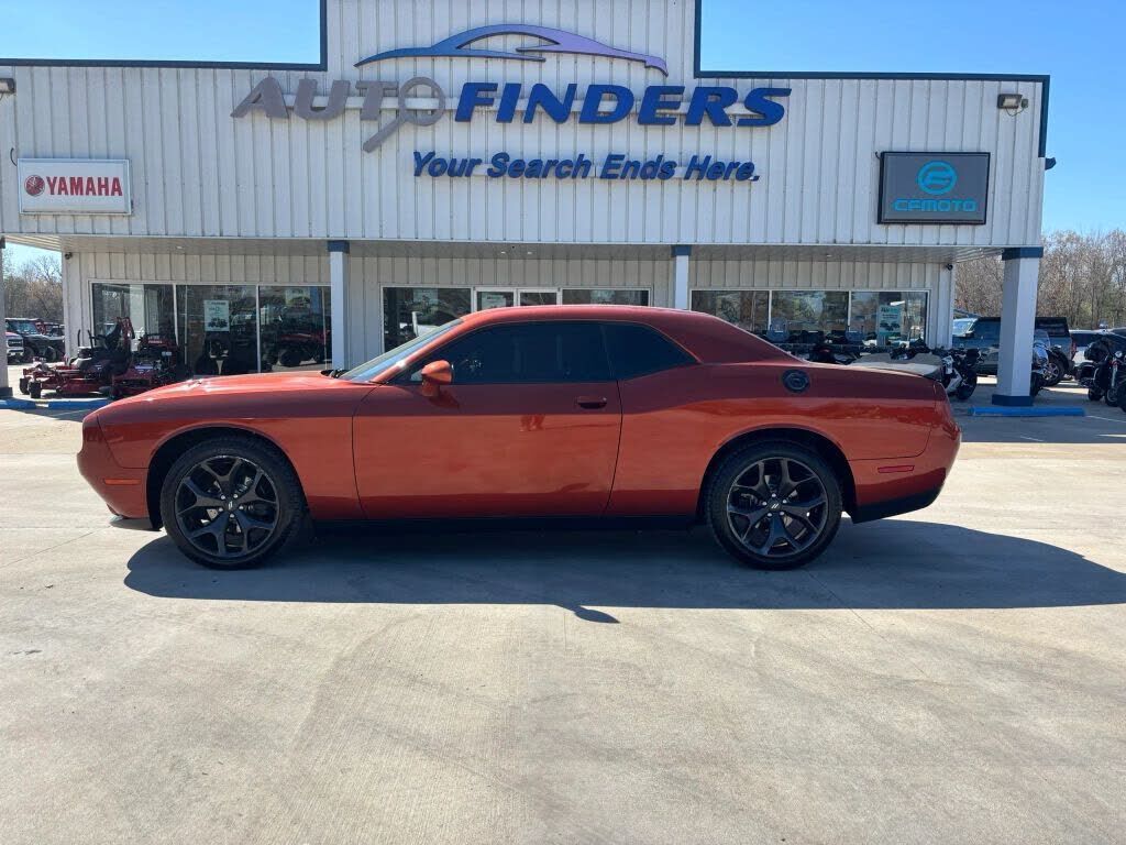 2020 DODGE Challenger