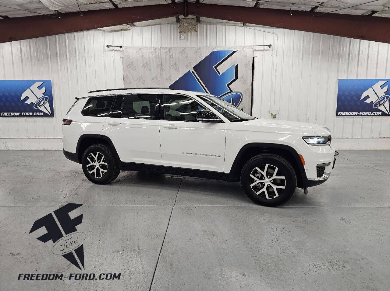 2024 JEEP Grand Cherokee L