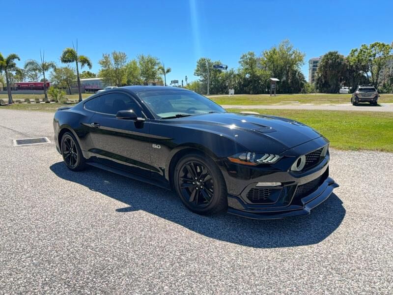 2020 FORD Mustang