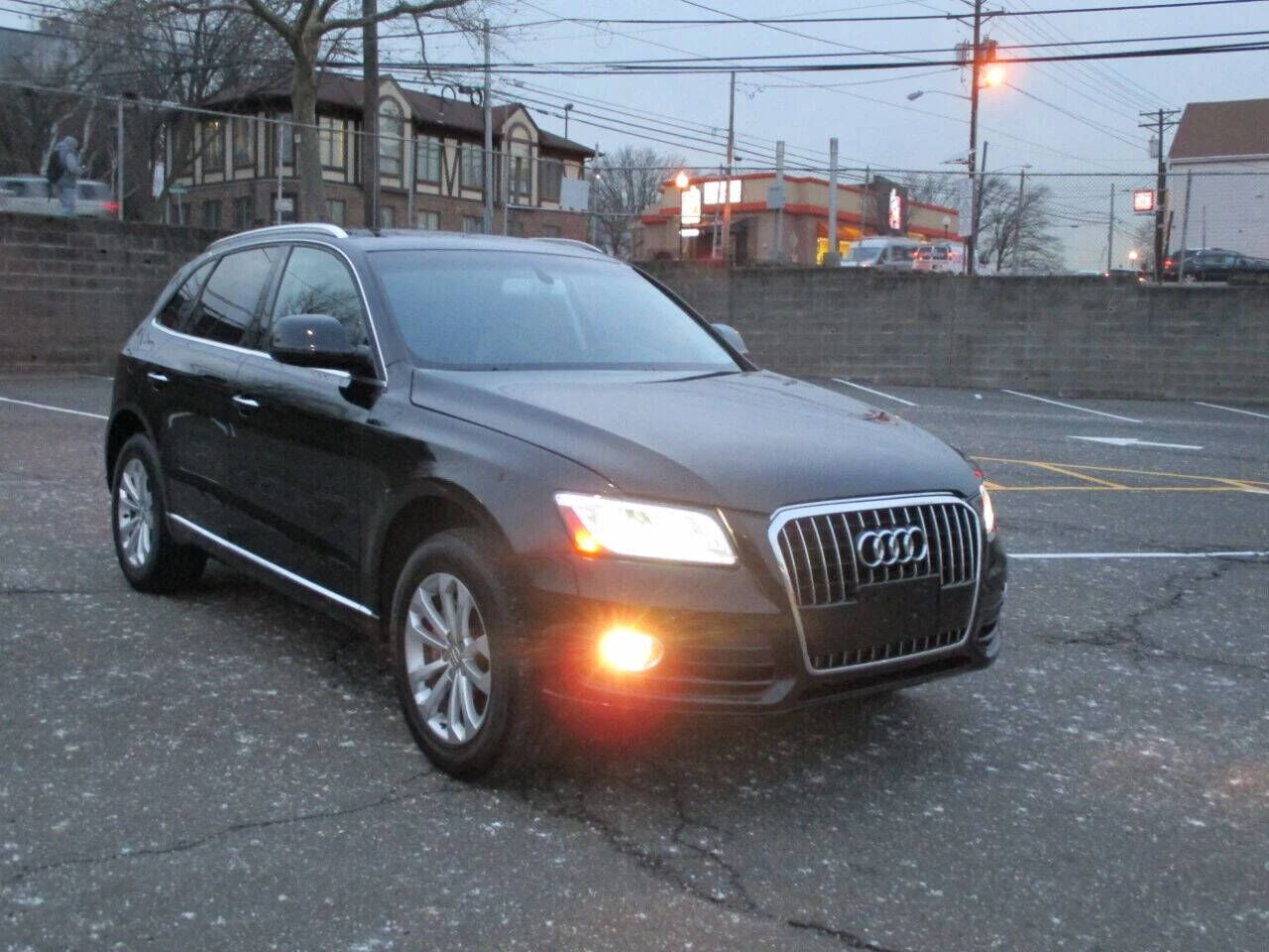 2016 AUDI Q5
