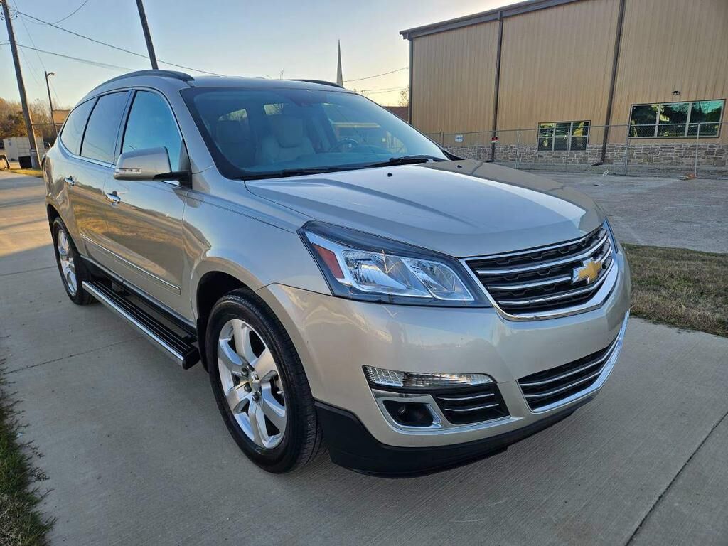 2017 CHEVROLET Traverse