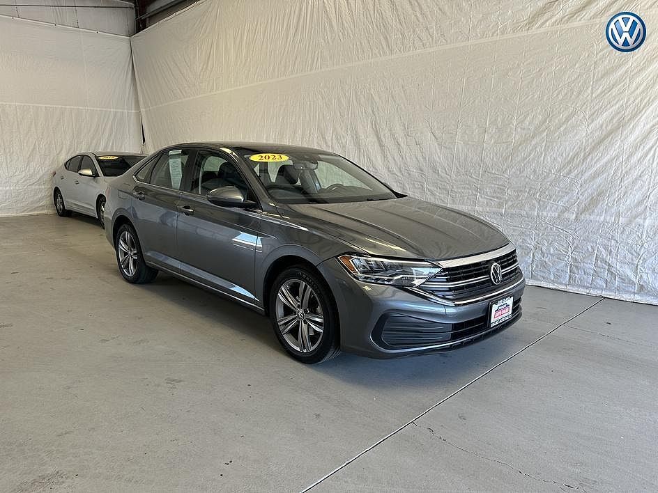2023 VOLKSWAGEN Jetta