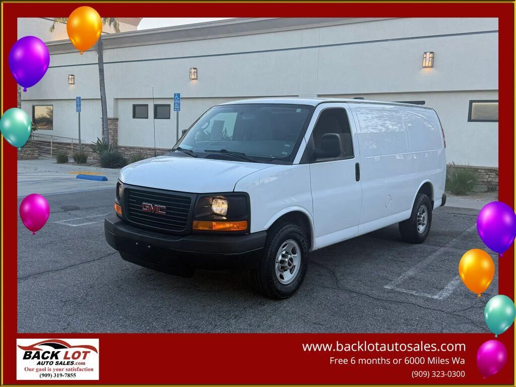 2014 GMC Savana