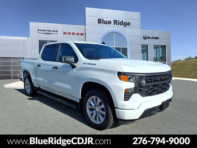 2023 CHEVROLET Silverado