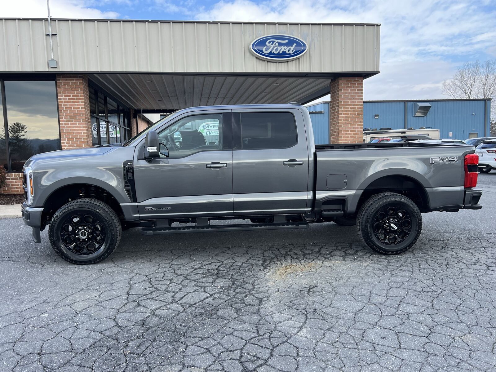 2026 FORD F-350