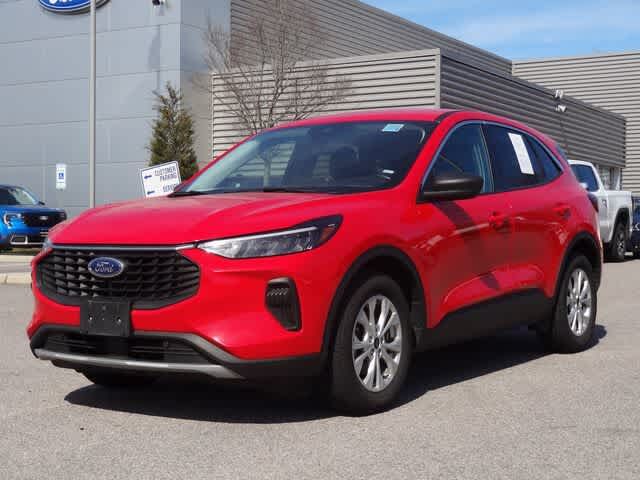 2024 FORD Escape