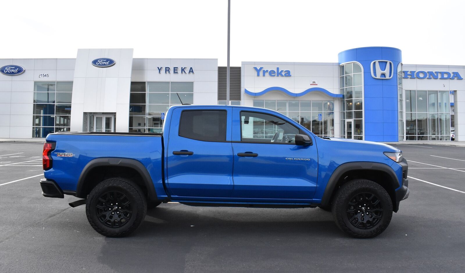 2023 CHEVROLET Colorado