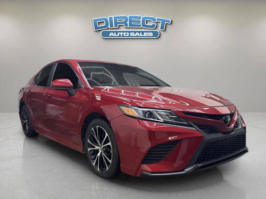 2020 TOYOTA Camry
