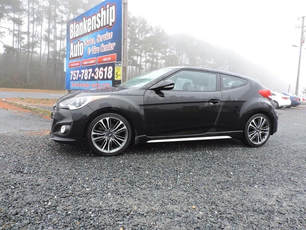 2016 HYUNDAI Veloster