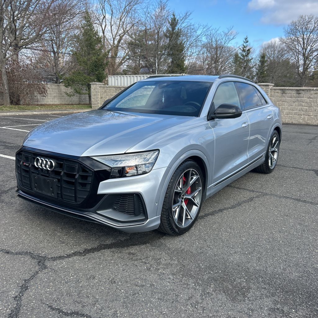 2022 AUDI SQ8