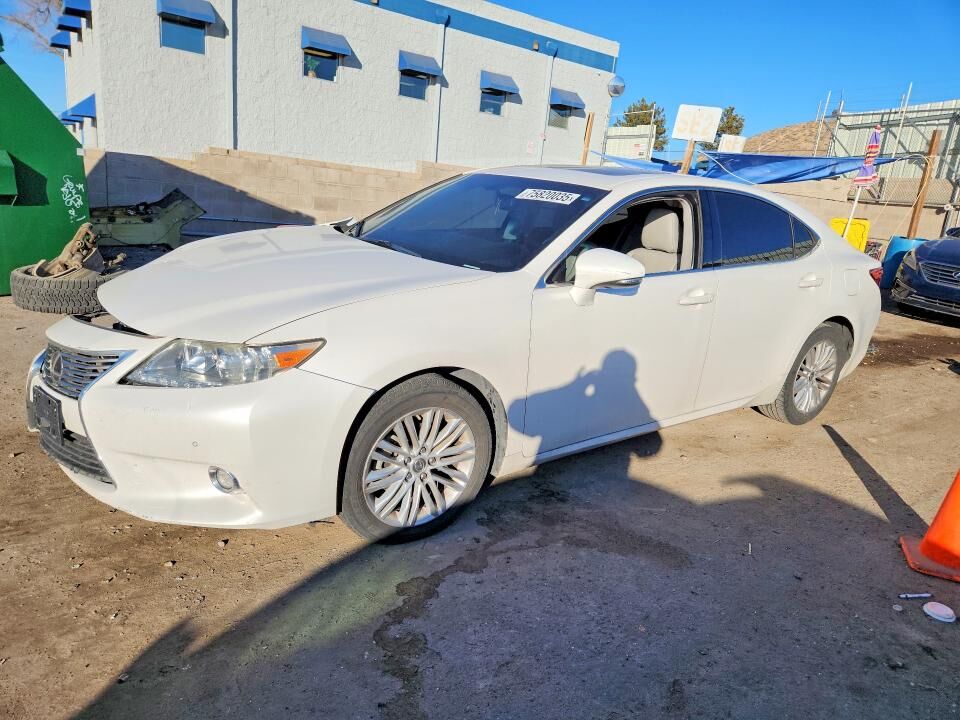 2015 LEXUS ES
