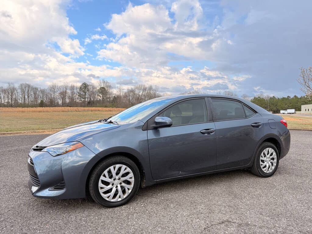 2019 TOYOTA Corolla