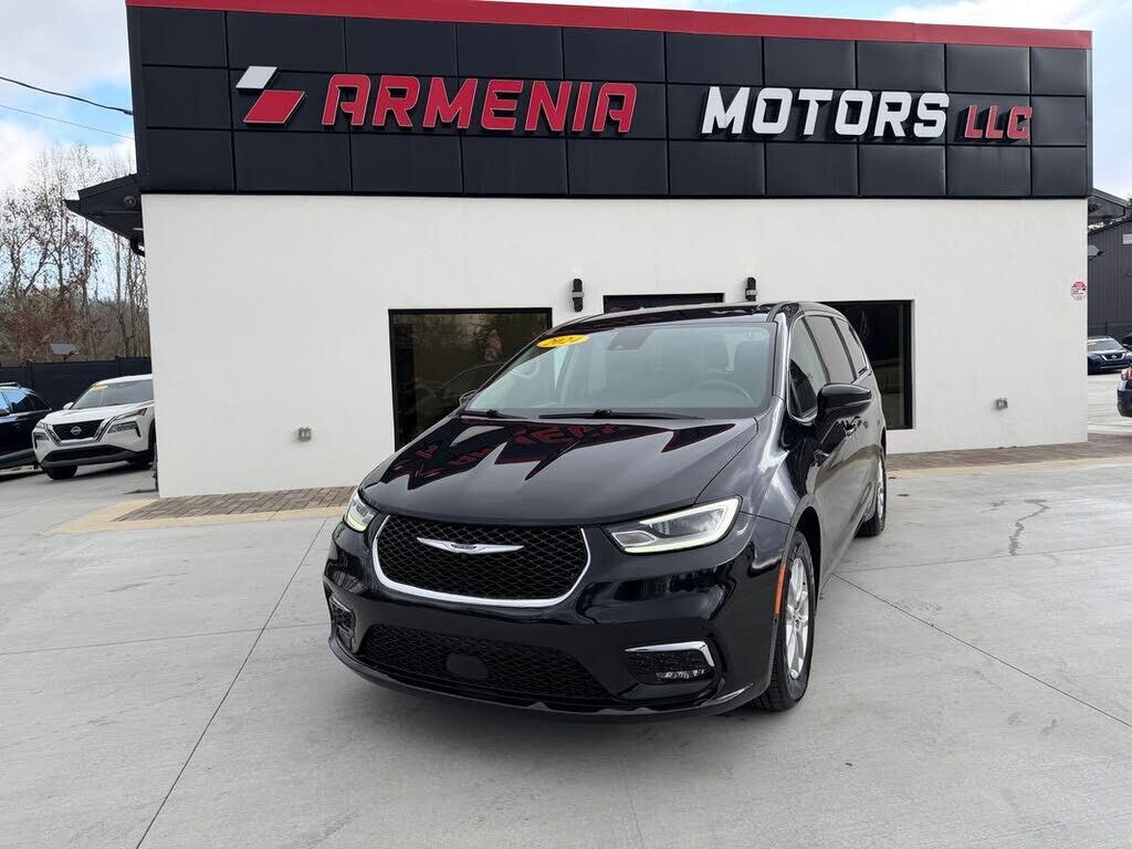 2024 CHRYSLER Pacifica