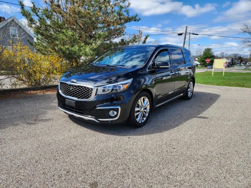 2016 KIA Sedona