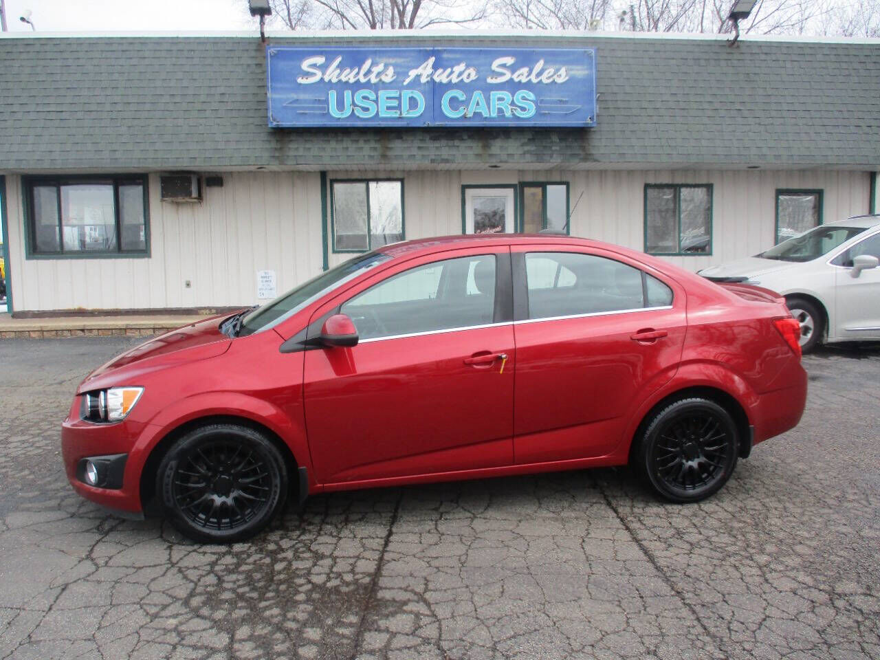 2015 CHEVROLET Sonic