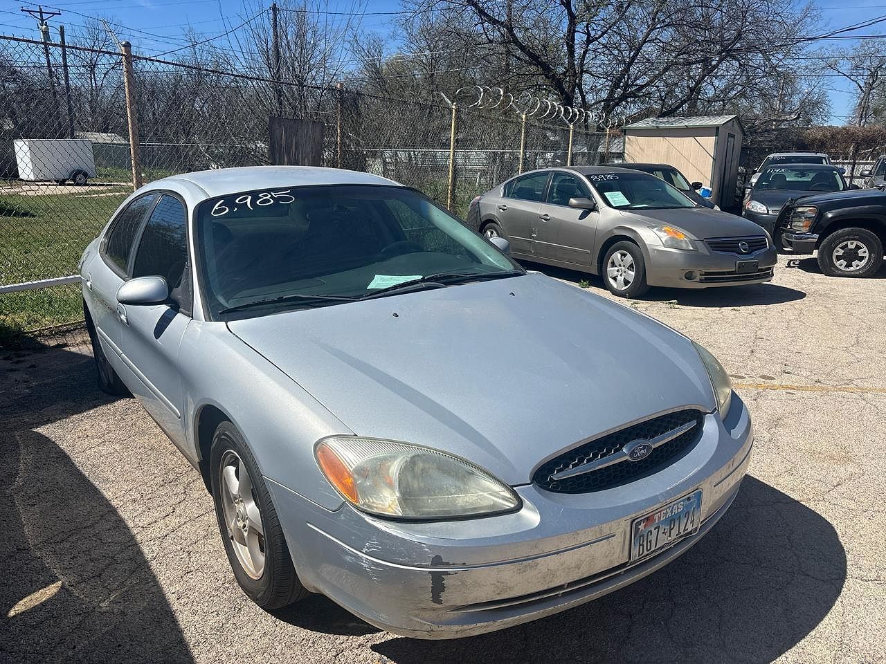2003 FORD Taurus