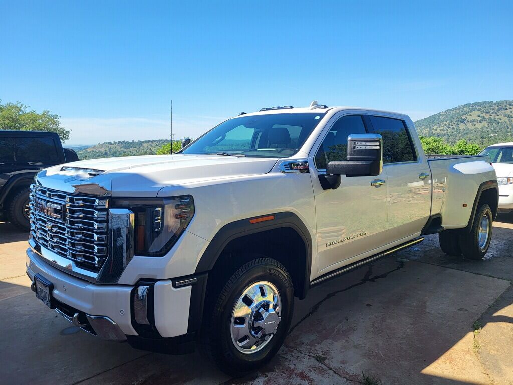 2025 GMC Sierra HD