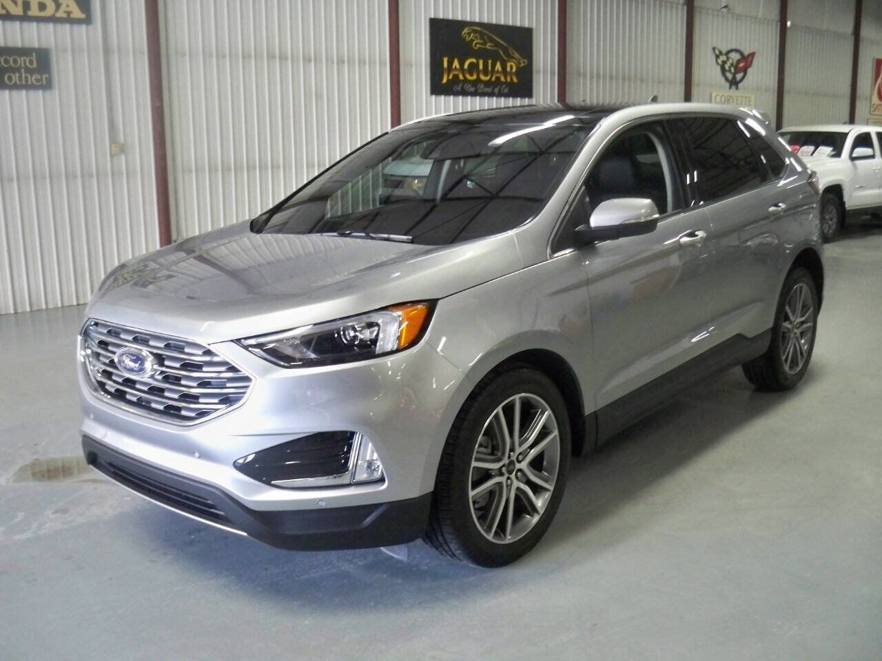 2024 FORD Edge