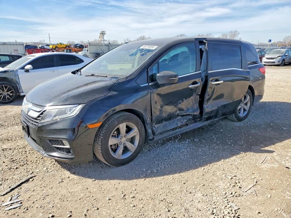 2018 HONDA Odyssey