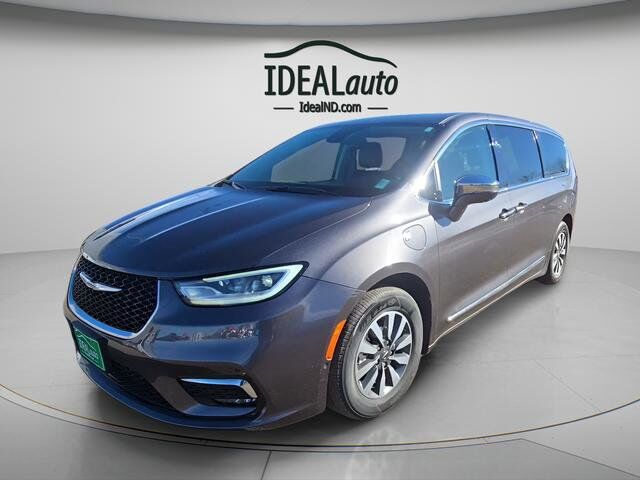 2022 CHRYSLER Pacifica