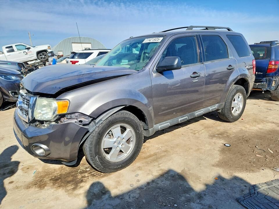 2011 FORD Escape