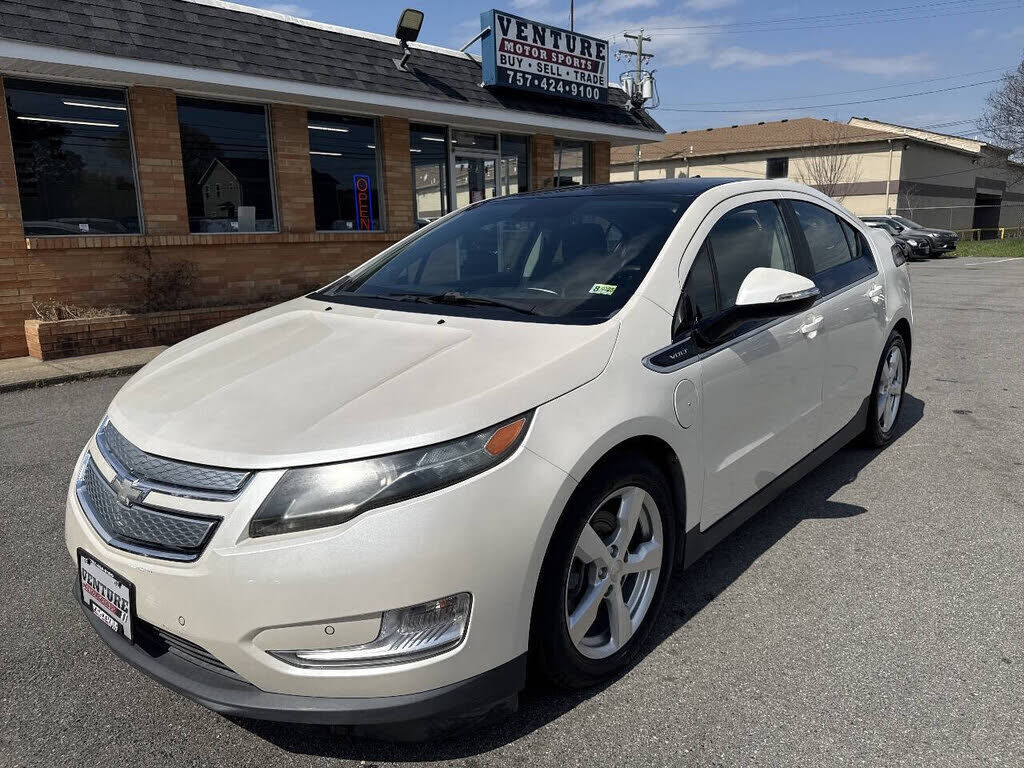 2011 CHEVROLET Volt
