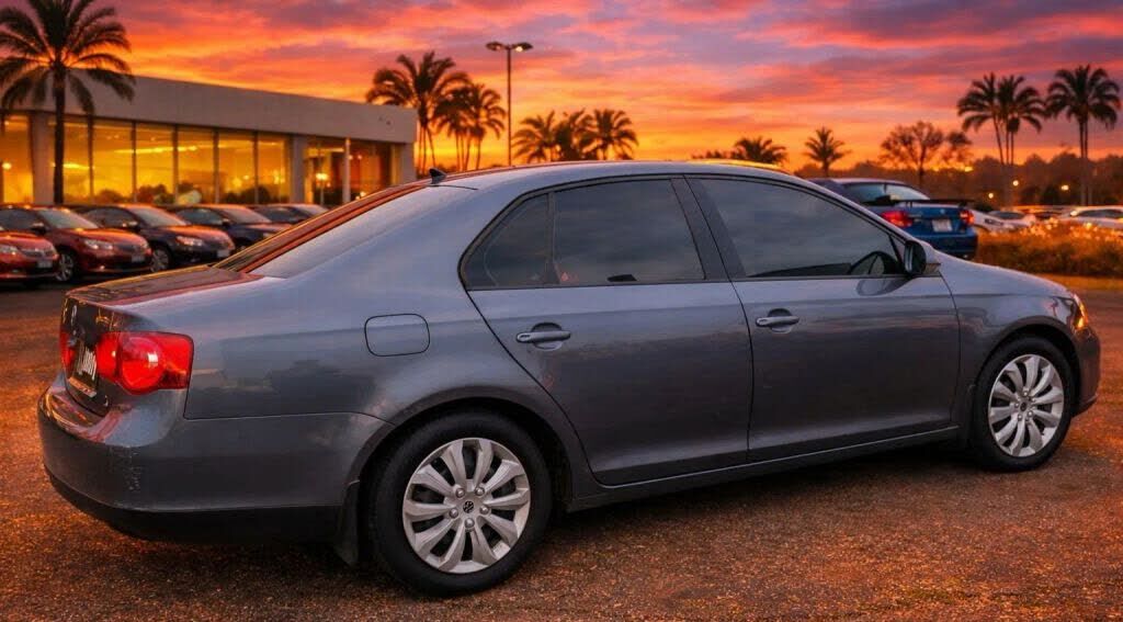 2010 VOLKSWAGEN Jetta